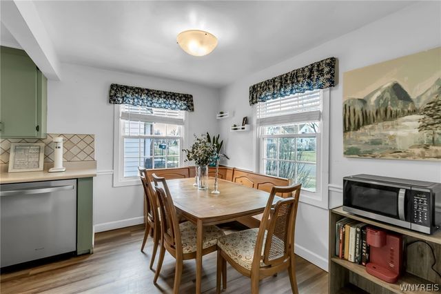 75 Albion Avenue, Amherst, NY 14226