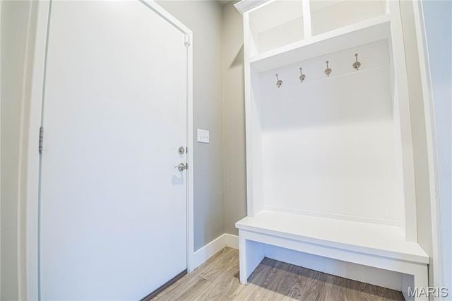 724 State Highway H, Neelyville, MO 63954