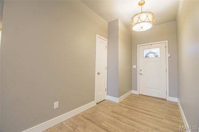 724 State Highway H, Neelyville, MO 63954