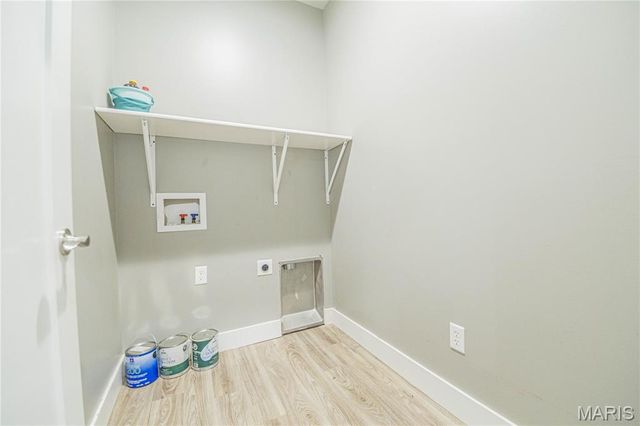 724 State Highway H, Neelyville, MO 63954