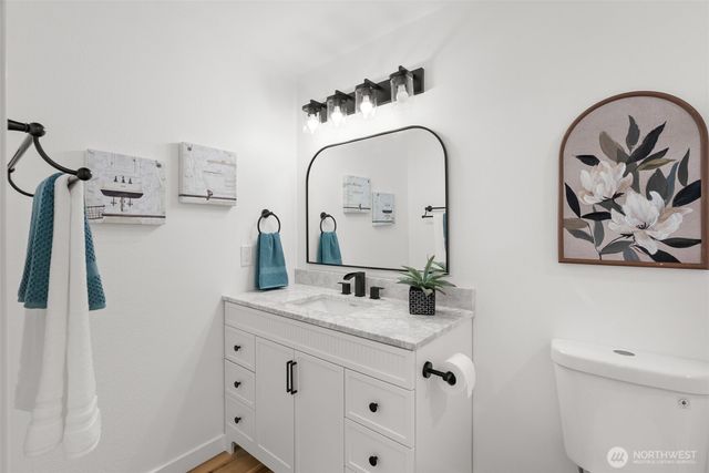 3085 Aegean Boulevard NE, Bremerton, WA 98311