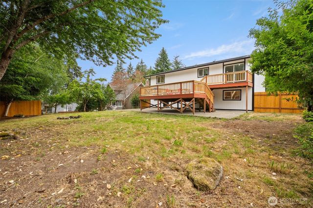 3085 Aegean Boulevard NE, Bremerton, WA 98311
