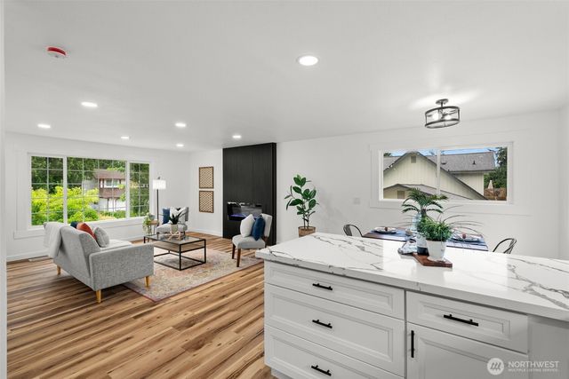 3085 Aegean Boulevard NE, Bremerton, WA 98311