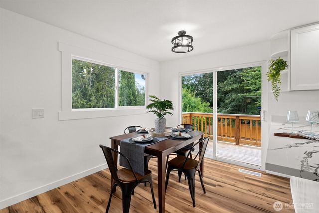 3085 Aegean Boulevard NE, Bremerton, WA 98311