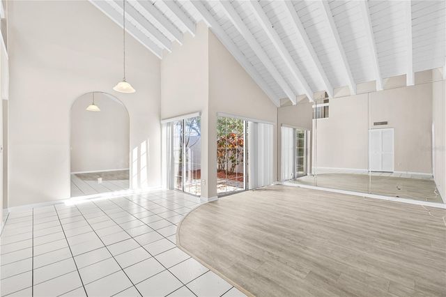 2762 HAVERHILL COURT 41D, Clearwater, FL 33761