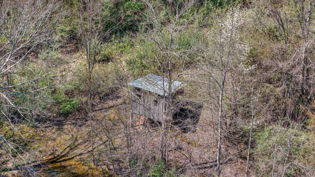 451 Walnut Grove Road, Annville, KY 40402