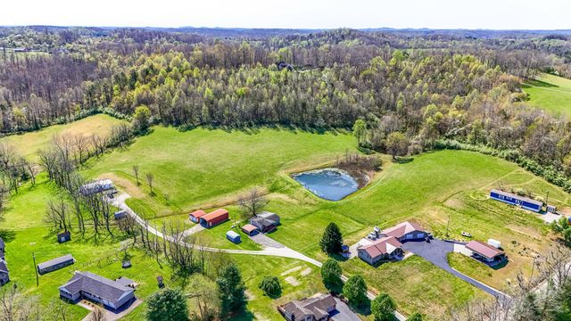 451 Walnut Grove Road, Annville, KY 40402