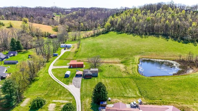 451 Walnut Grove Road, Annville, KY 40402