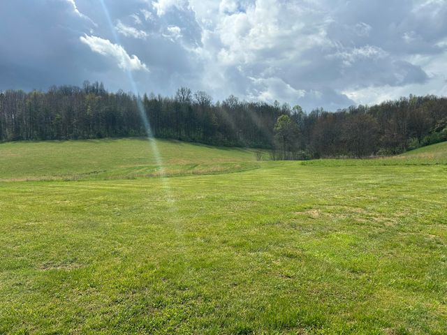 451 Walnut Grove Road, Annville, KY 40402