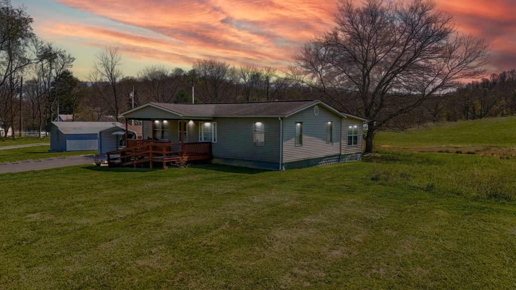 451 Walnut Grove Road, Annville, KY 40402