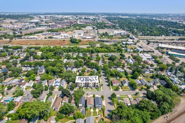 403 Pierce Street NE, Minneapolis, MN 55413