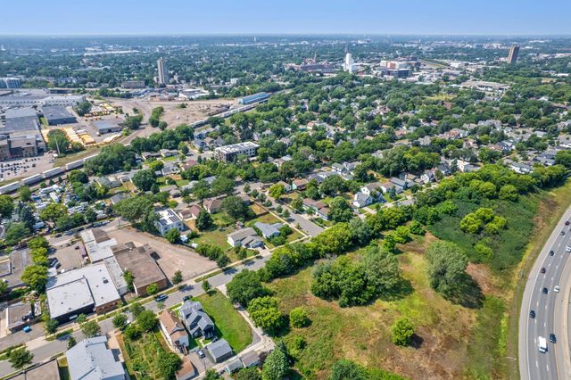 403 Pierce Street NE, Minneapolis, MN 55413