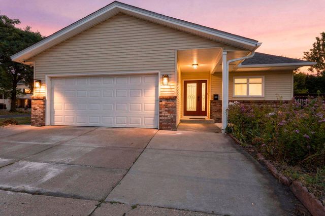 403 Pierce Street NE, Minneapolis, MN 55413