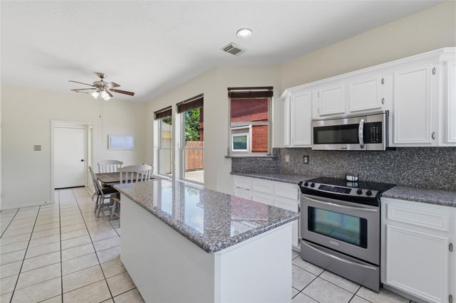 1918 Pawnee Drive, Deer Park, TX 77536
