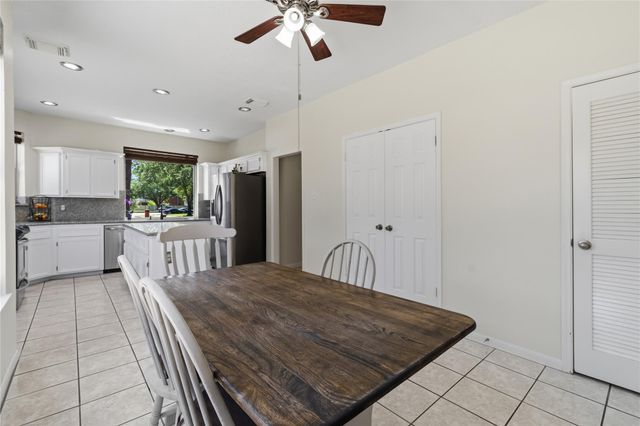 1918 Pawnee Drive, Deer Park, TX 77536