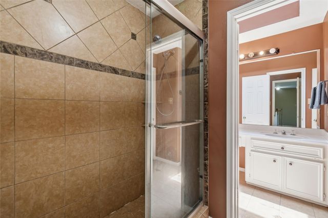 1918 Pawnee Drive, Deer Park, TX 77536