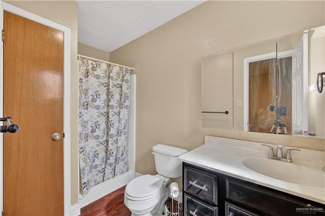 1010 E Lincoln Street, Weslaco, TX 78599
