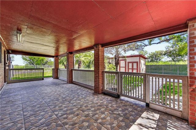 1010 E Lincoln Street, Weslaco, TX 78599