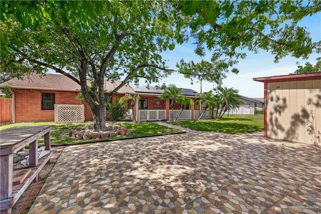 1010 E Lincoln Street, Weslaco, TX 78599