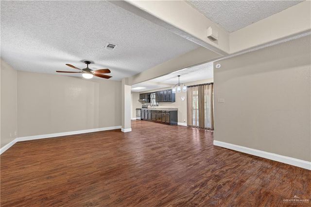 1010 E Lincoln Street, Weslaco, TX 78599