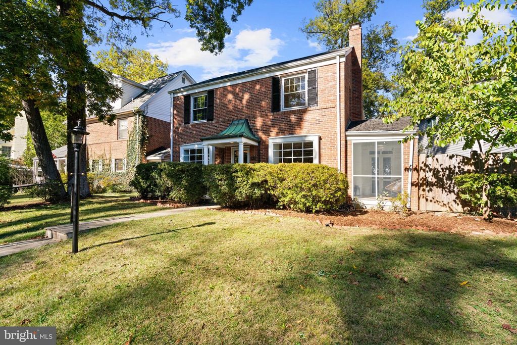 5621 HUNTINGTON PKWY, Bethesda, MD 20814