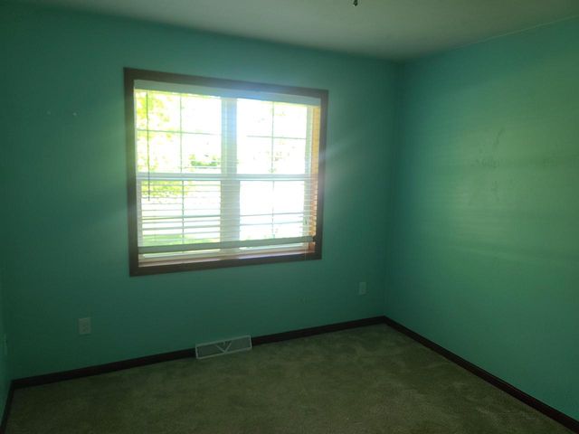 802 Sundial LANE, Neenah, WI 54956
