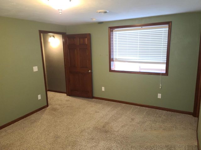 802 Sundial LANE, Neenah, WI 54956