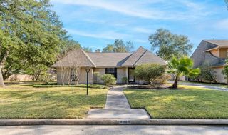 3926 Oak Gardens Drive, Houston, TX 77339
