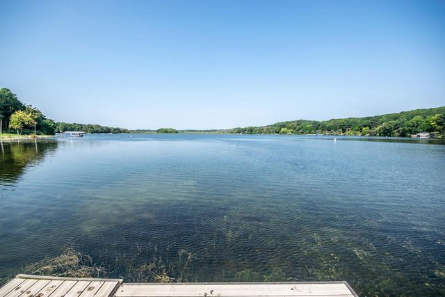5221 Little Cedar LANE, West Bend, WI 53095