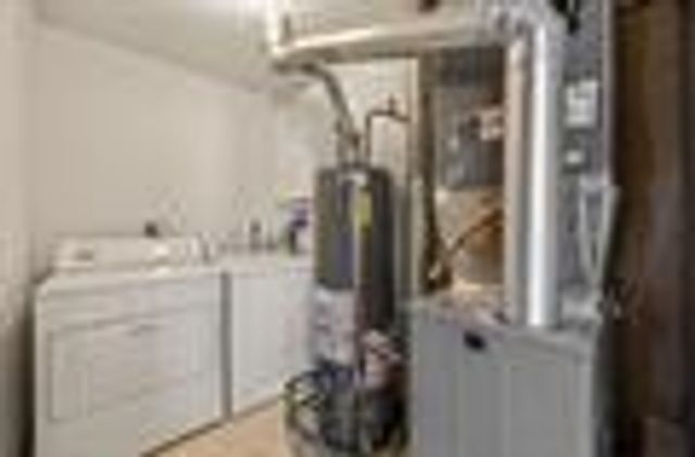 3460 Willowridge Road D, Marion, IA 52302