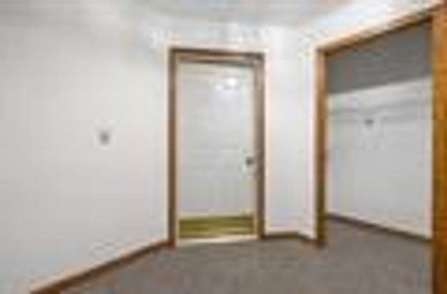 3460 Willowridge Road D, Marion, IA 52302