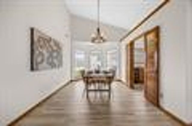 3460 Willowridge Road D, Marion, IA 52302