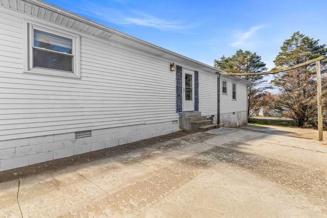 201 Stardust Dr, Shelbyville, TN 37160