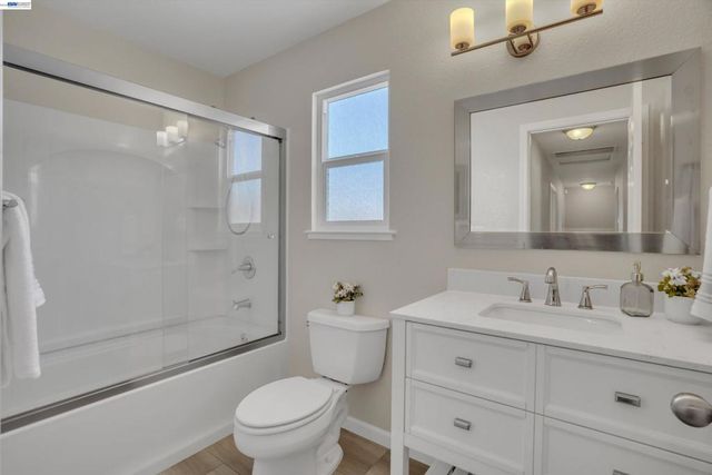 315 Wall St, Livermore, CA 94550