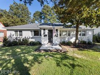 404 Roselynn Ln # A, Virginia Beach, VA 23454