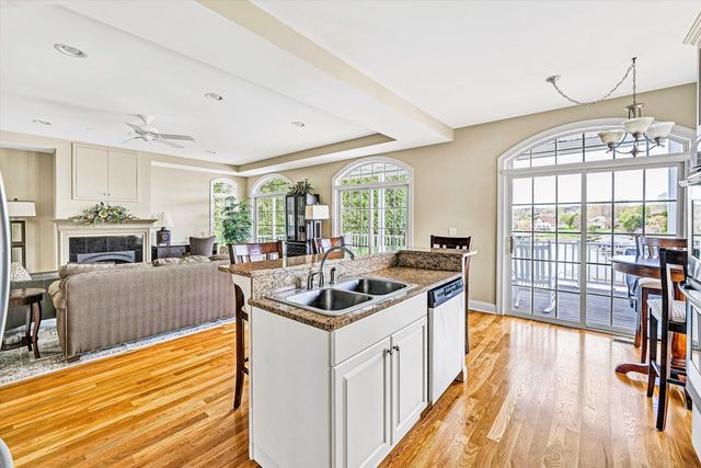171 Marvin Gardens DR, Moneta, VA 24121