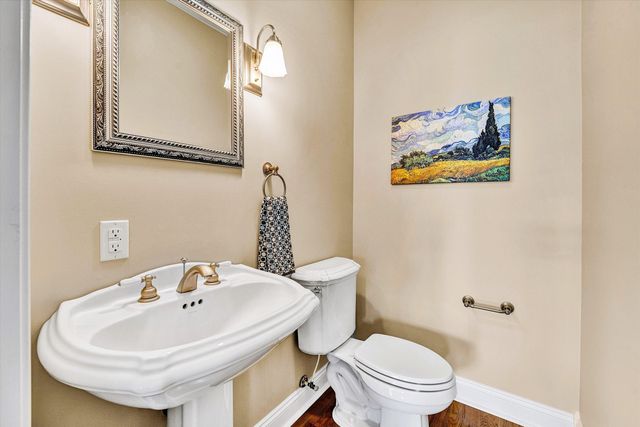 171 Marvin Gardens DR, Moneta, VA 24121