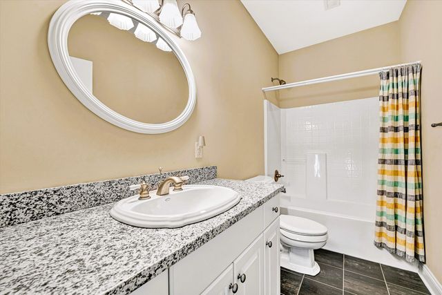 171 Marvin Gardens DR, Moneta, VA 24121