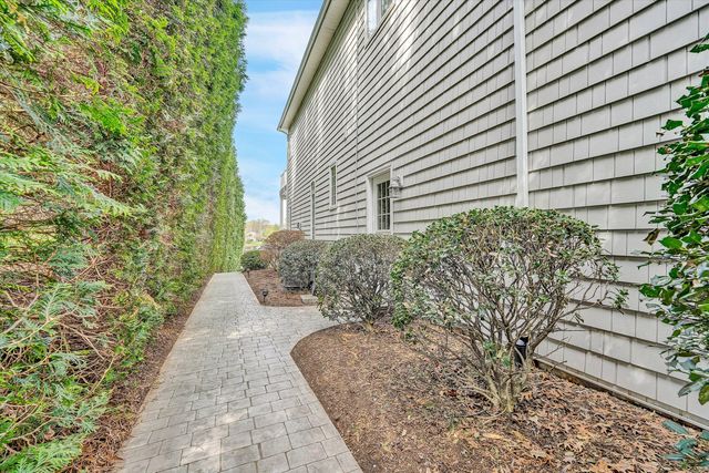 171 Marvin Gardens DR, Moneta, VA 24121