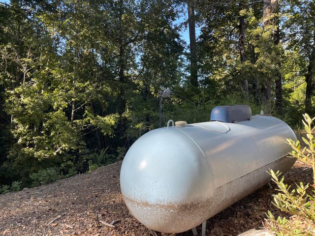 6045 Wilder Ridge Road, Garberville, CA 95542