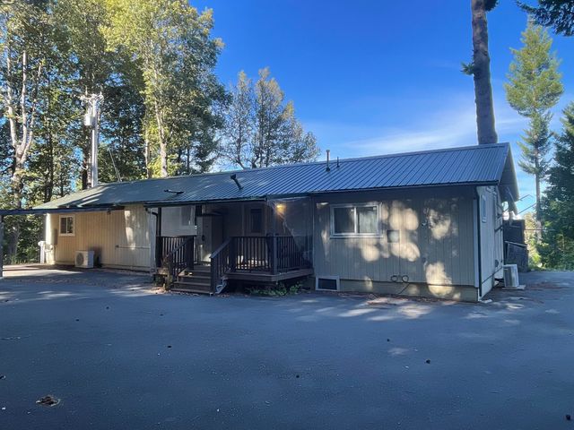 6045 Wilder Ridge Road, Garberville, CA 95542