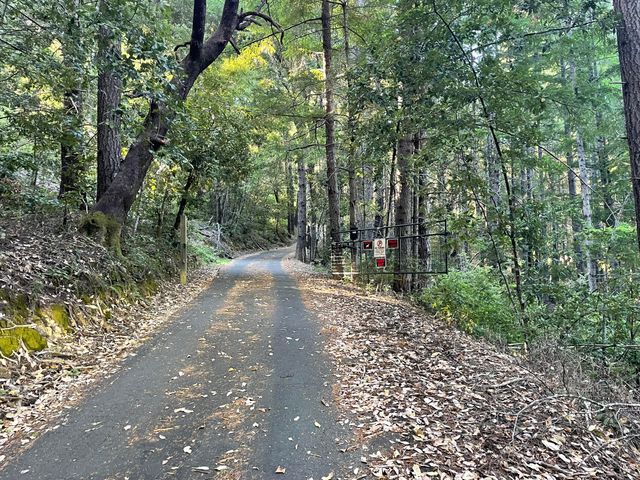 6045 Wilder Ridge Road, Garberville, CA 95542