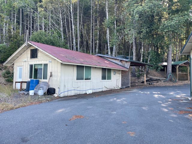 6045 Wilder Ridge Road, Garberville, CA 95542