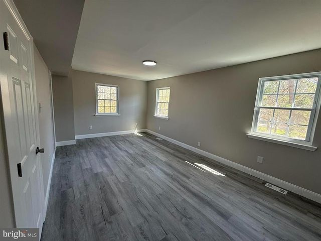 4862 CORWEN CT, Mays Landing, NJ 08330