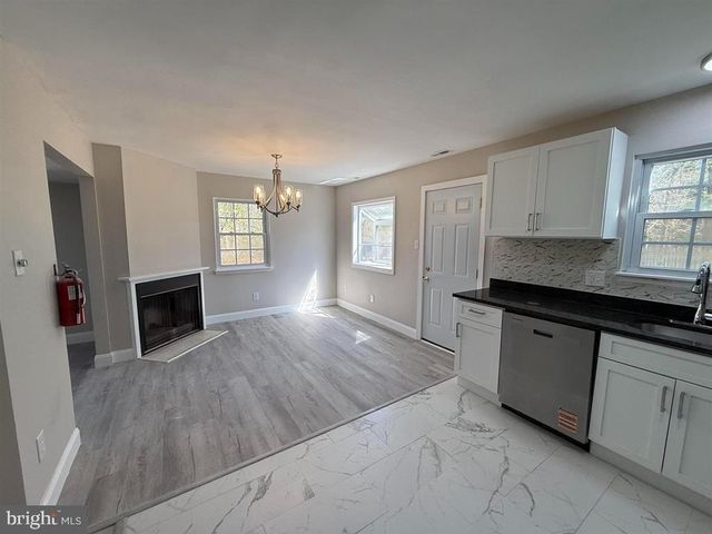 4862 CORWEN CT, Mays Landing, NJ 08330