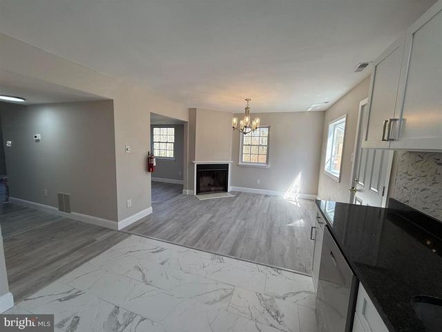 4862 CORWEN CT, Mays Landing, NJ 08330