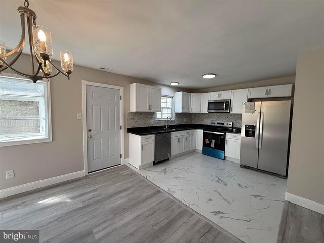 4862 CORWEN CT, Mays Landing, NJ 08330