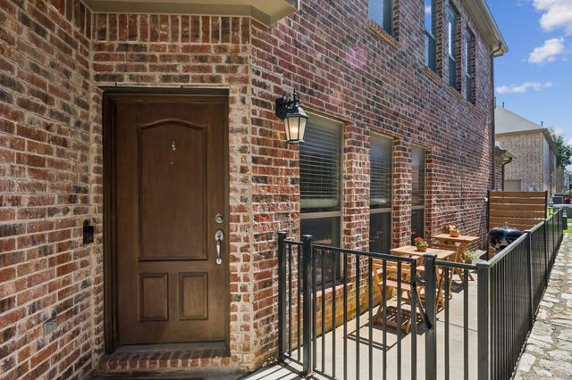 6751 Pistoia Drive, Frisco, TX 75034