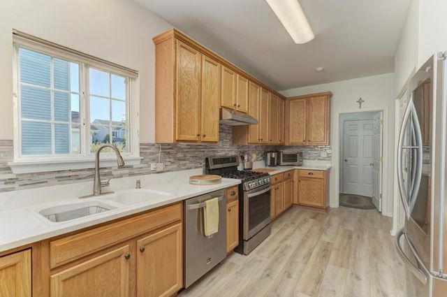 2006 Glenridge Court, Plainfield, IL 60586