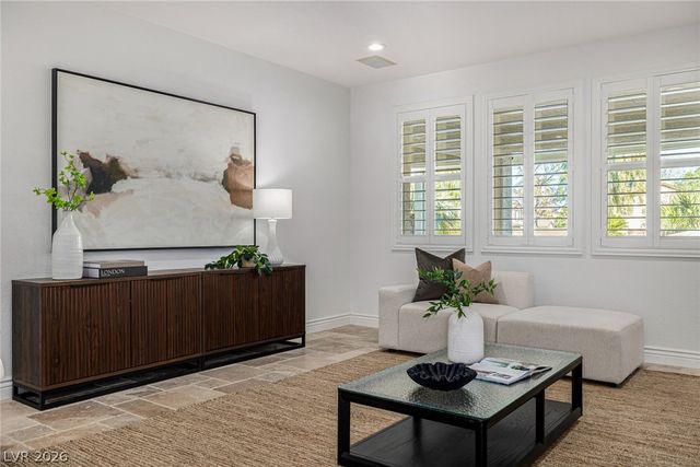 7840 Thunder Echo Street, Las Vegas, NV 89131